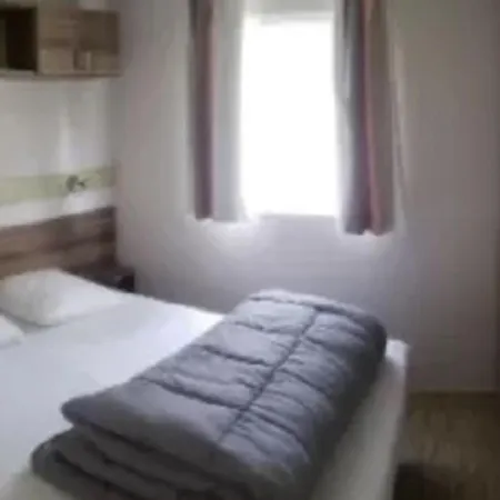 Mobil-home 2 Avec Terrasse A - Api-1-52-1324 مكان تخييم *